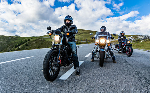 Obligatorische Ausrüstung fürs Motorrad im Ausland