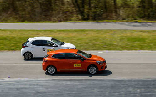 Test comparatif voitures hybrides : Toyota Yaris et Renault Clio 