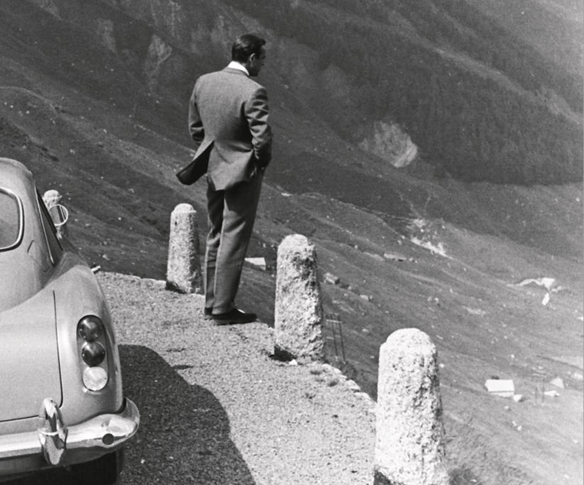 Goldfingerkurve James Bond