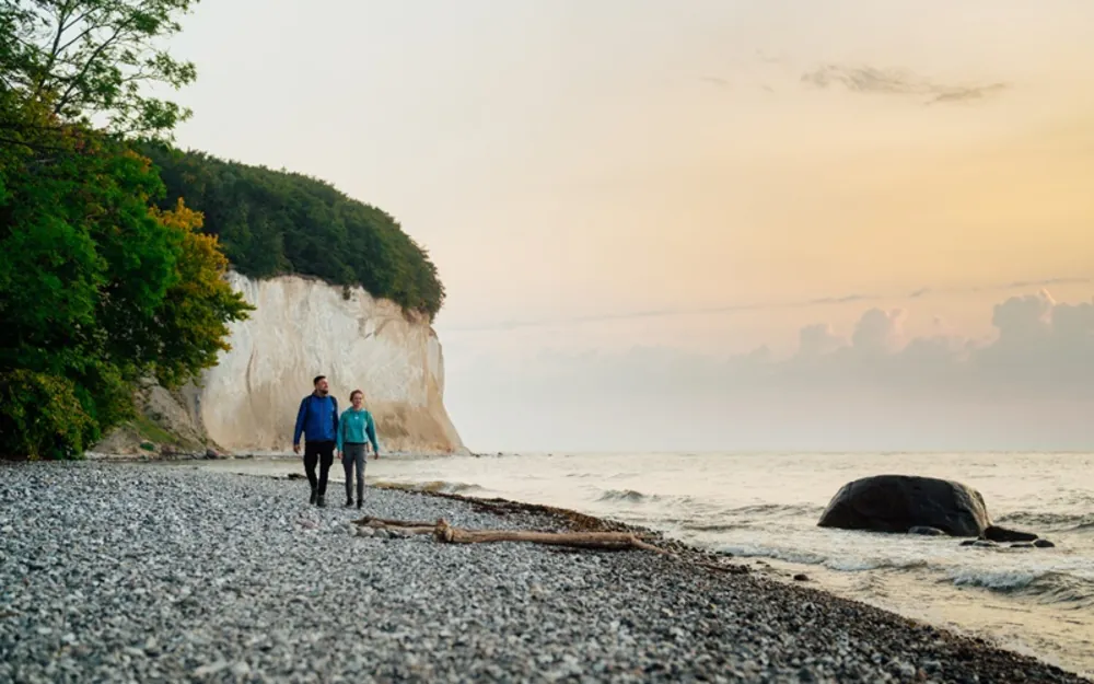 La côte de craie du parc national de Jasmund est l&#039;emblème de l&#039;île de Rügen. Copyright: TMV/Peterman 