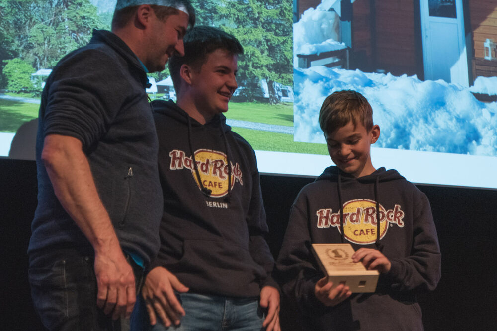 Stefan Joos, Direttore generale Waldcamping Landquart con i suoi figli