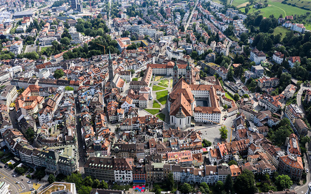 Vue aérienne de l'abbaye de Saint-Gall © Schweiz Tourismus