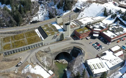 Autobahnbau Göschenen und Schifffahrt