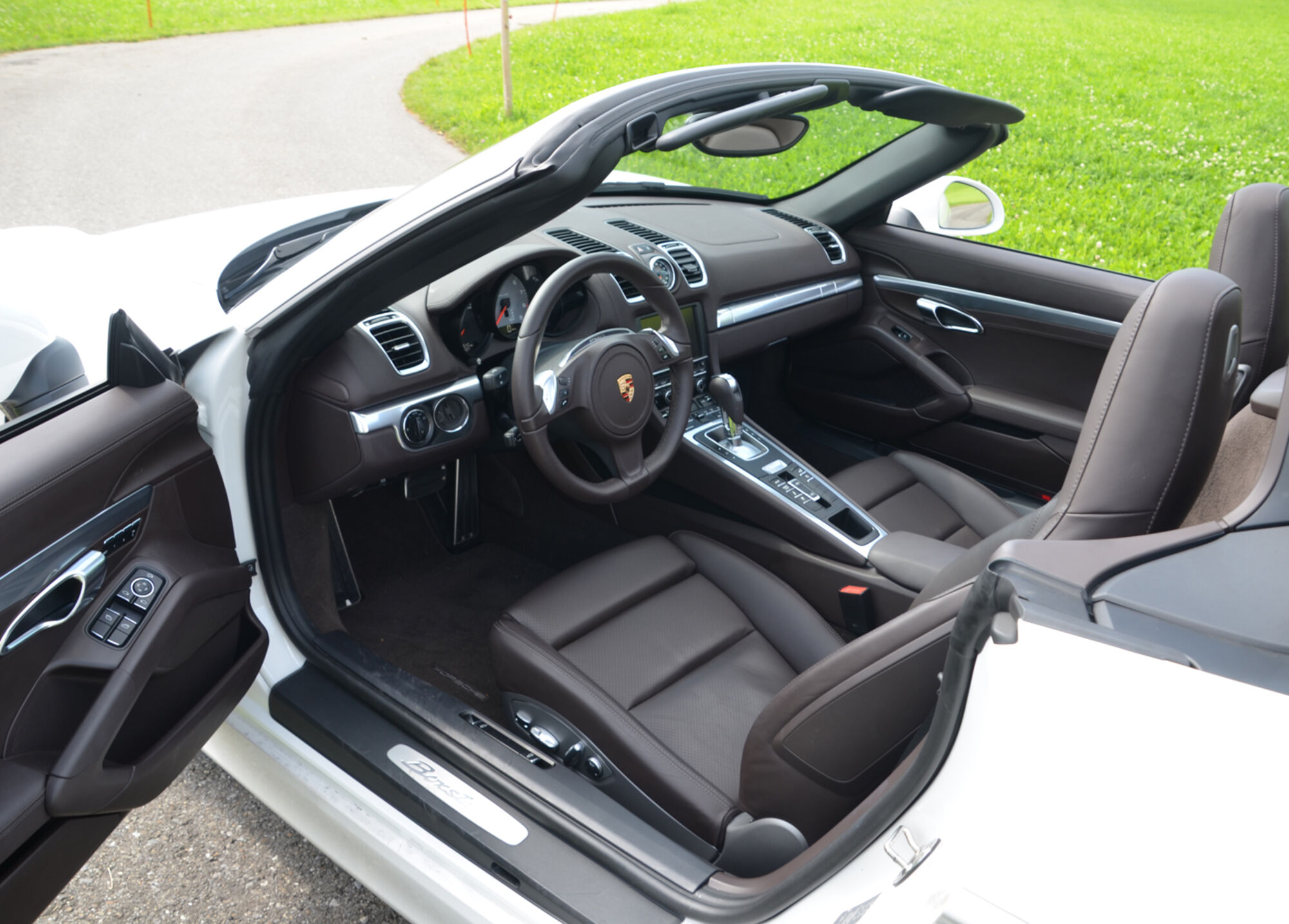 PORSCHE BATTERIA CARTA CONDUCENTE SCARICA