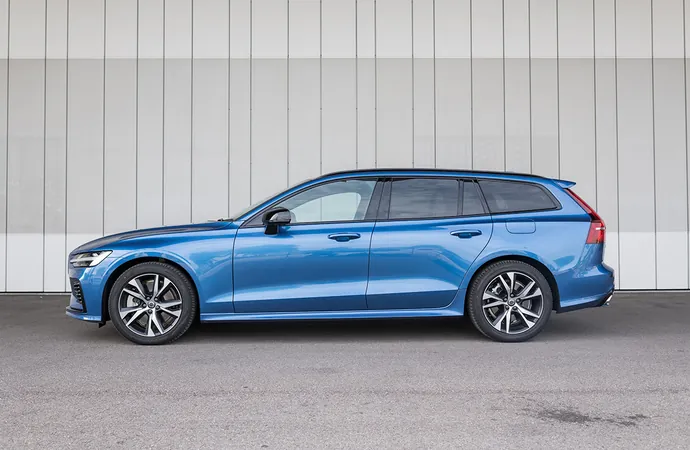 Test de voiture : Volvo V60 T8 AWD R-Design