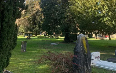 Arbres remarquables et sépultures célèbres