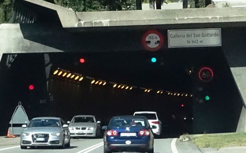 Trafic actuel au tunnel du Gothard