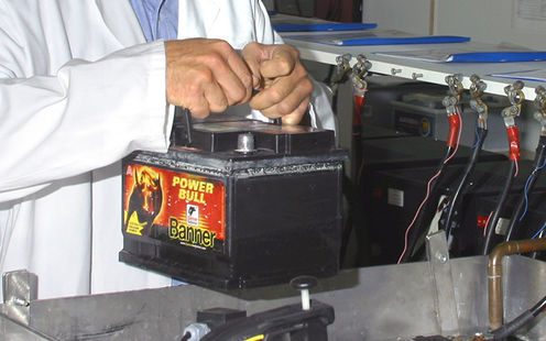 Batterien im TCS-Härtetest 2012
