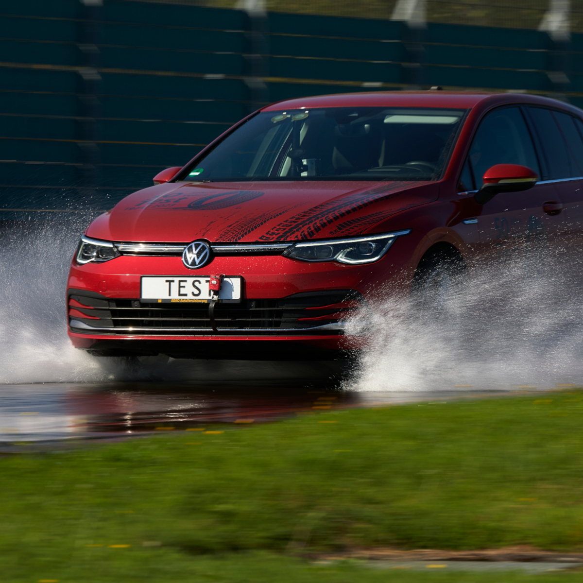 Test de pneus toutes saisons 2025