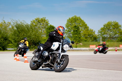 Einfahr- und Sicherheitstraining für Motorräder