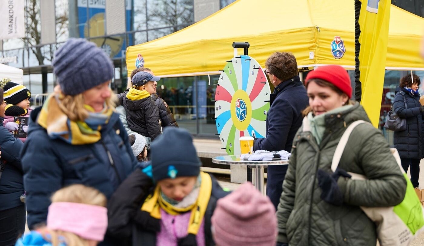 YB Kids Day Stand