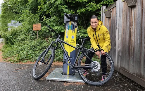 Veloreparatursäulen auf TCS Campingplätzen