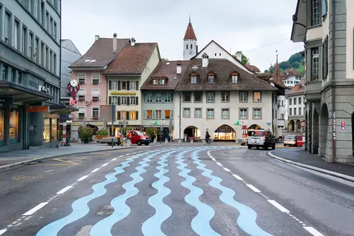 Die blaue Welle in Thun: So funktioniert’s