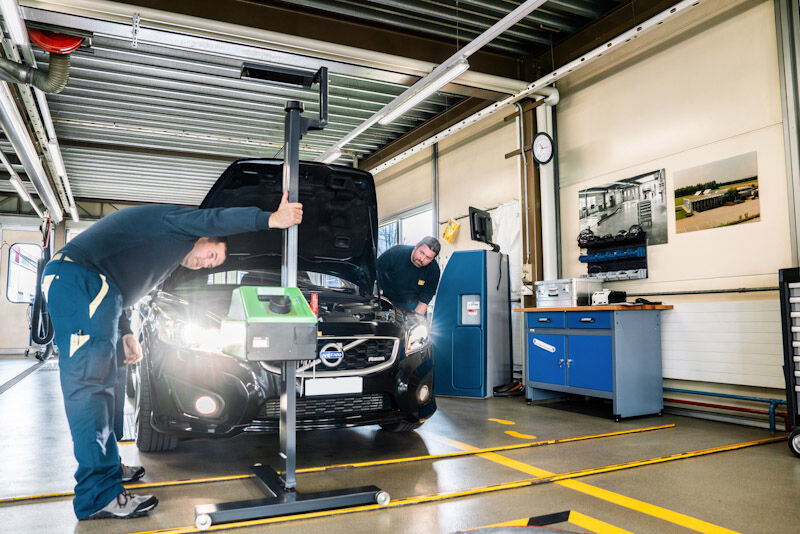 Licht-Check für Autos und Velos Licht-Check für Autos und Velos