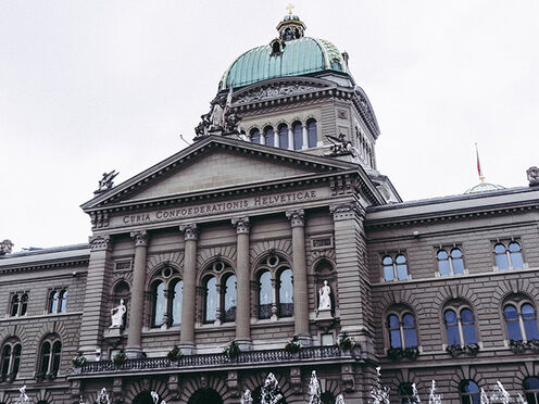 Visite du Palais fédéral et repas ibérique