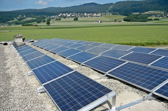 Panneaux solaires ! Panneaux solaires !