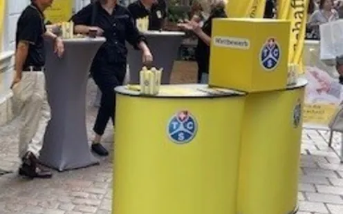 Hereinspaziert