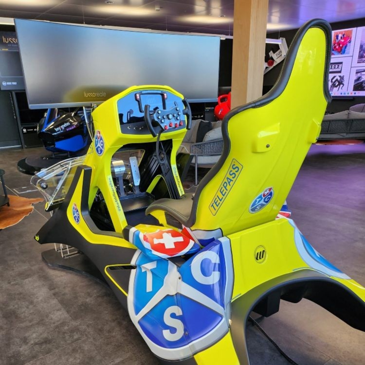 TCS Racing Lounge – Rennfeeling wie bei den Profis