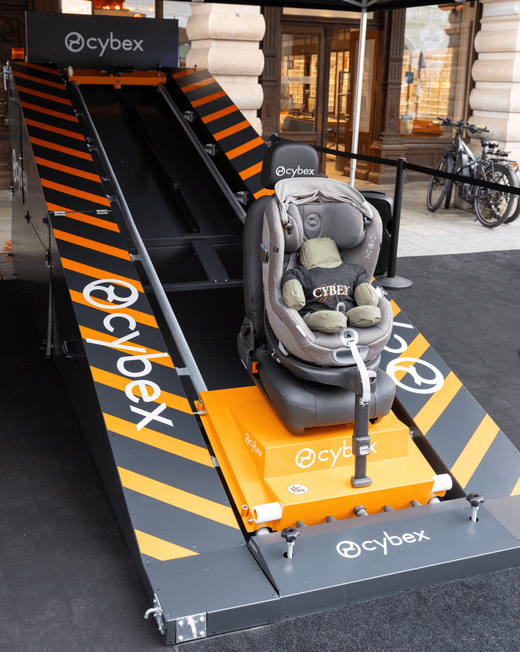 Simulatore di collisione Auto Cybex.