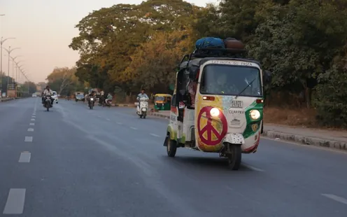 Un tuk-tuk, 3’000 chilometri e tanta avventura: