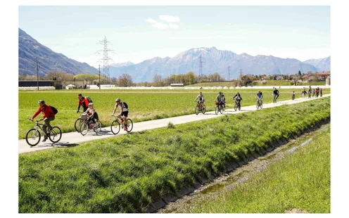 slowUp Ticino torna domenica 19 aprile 2026