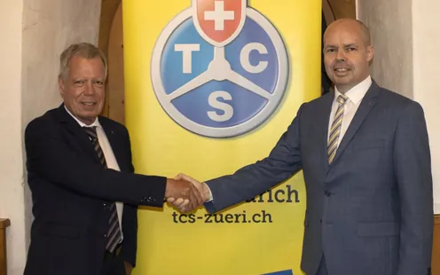 Stabübergabe im Präsidium