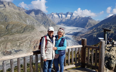 Markus und Malu Jenni auf dem Aletschgletscher