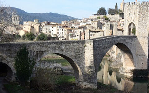 il villaggio Besalù