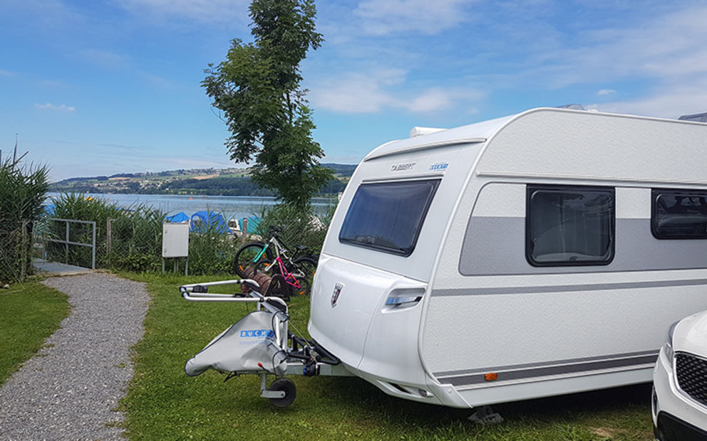 Comparatif - store ou auvent pour une caravane ou camping-car - TCS Suisse