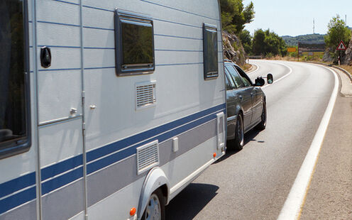 Rétroviseur du véhicule tracteur de la caravane