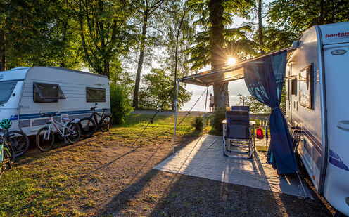 Caravane ou du camping-car - la sortie d'hivernage