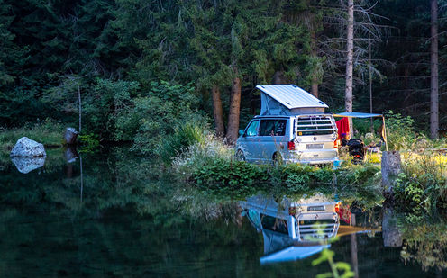 Faire du camping sauvage en Suisse - autorisé ou interdit ?
