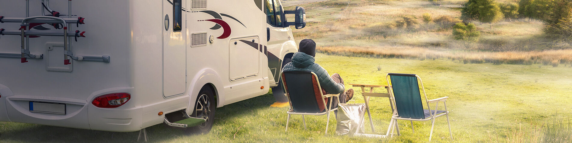 Stromversorgung beim Freistehen mit dem Wohnmobil - TCS Schweiz