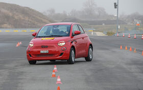 Test d'évitement Fiat 500e