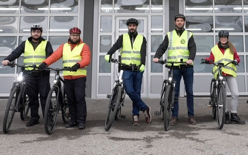 Test 2024 de 8 vélos de ville électriques à bas prix 