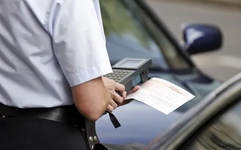 Bussgelder im Ausland: Regeln für Schweizer Autofahrer