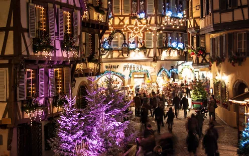  Weihnachtsmarkt nach Brunnen SZ
