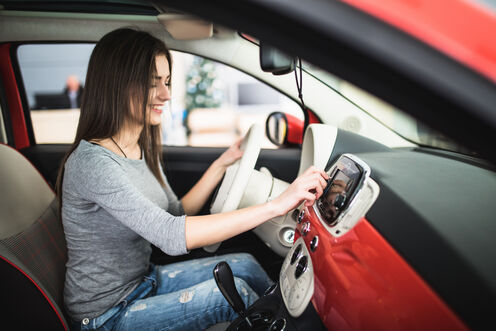 Vorsicht bei persönlichen Daten im Auto