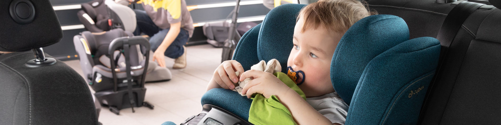 Kindersitz Norm: Der richtige Sitz für jedes Kind - TCS Schweiz