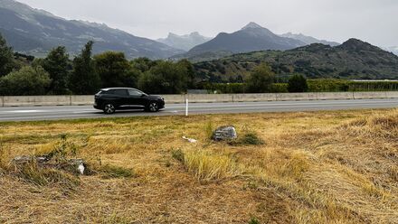 Gefährlicher Rastplatz: Kein Zaun zur Autobahn