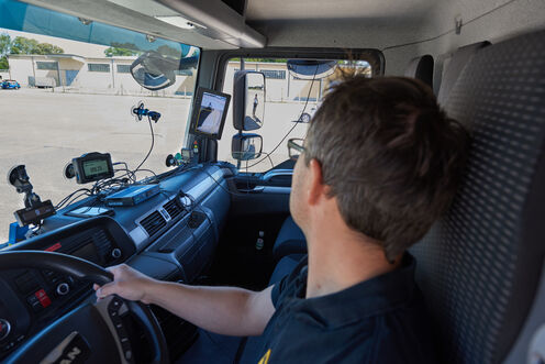 Les assistants de changement de direction pour camions sauvent des vies