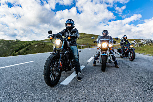 Equipaggiamento obbligatorio per le moto all'estero