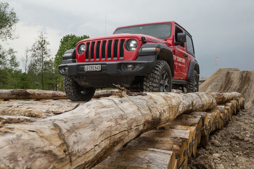 Offroad véhicule tout-terrain 2