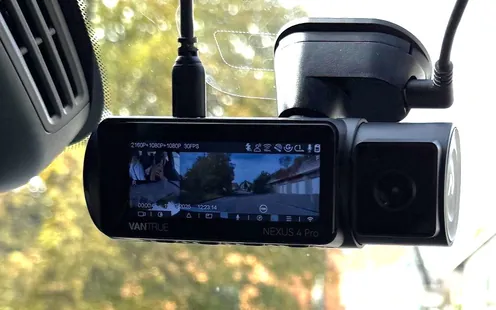 Test di dashcam –qualità variabile e un uso delicato dal punto di vista legale