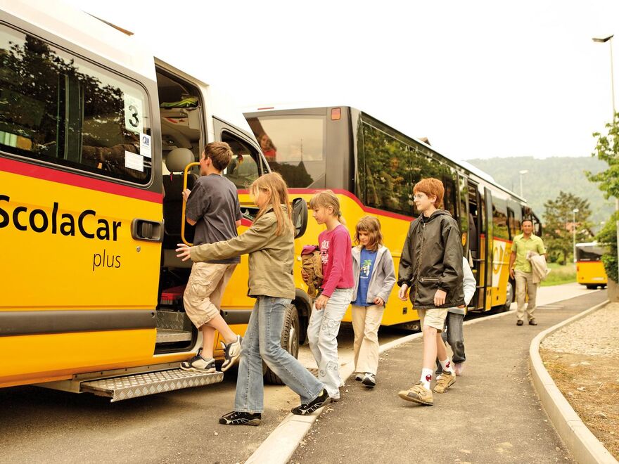 Enfants en transports publics : - TCS Suisse