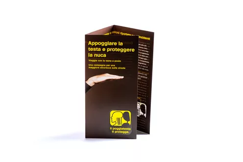 Appoggiare la testa e proteggere la nuca - Dépliant