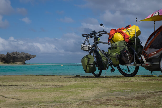 viaggio attrezzatura bici borse rimorchio